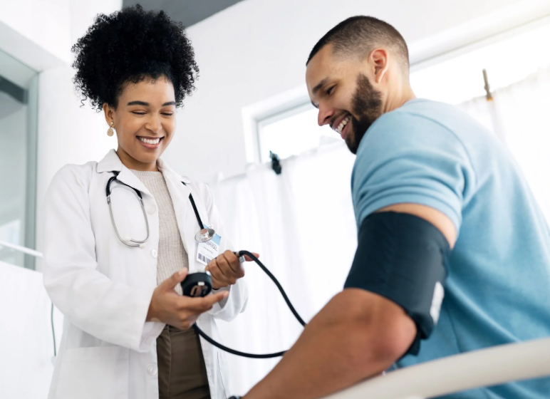Essential Tips for Ensuring Quality Healthcare Access While Traveling