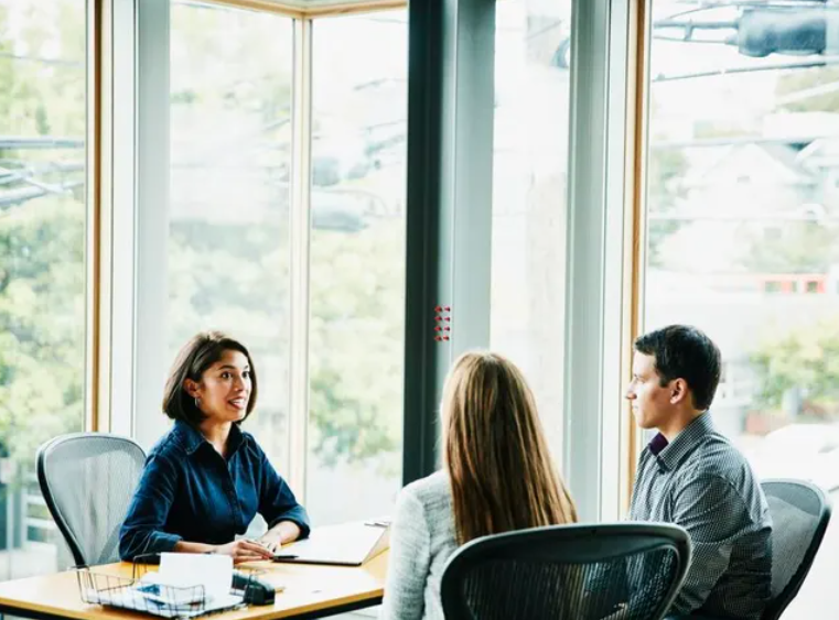 Maximizing Business Growth: The Importance of Sales and Marketing Expertise for CEOs