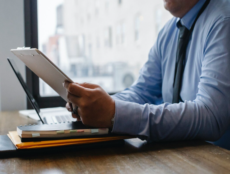 Why an Online Business Degree Could Be the Key to Your Career Growth