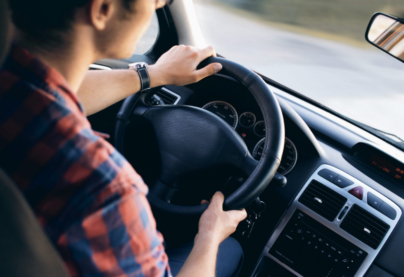 Why Defensive Driving is Essential for Road Safety