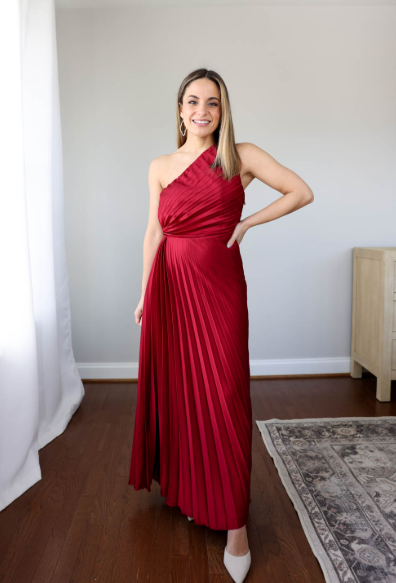 The Best Winter Wedding Guest Dresses for Petites