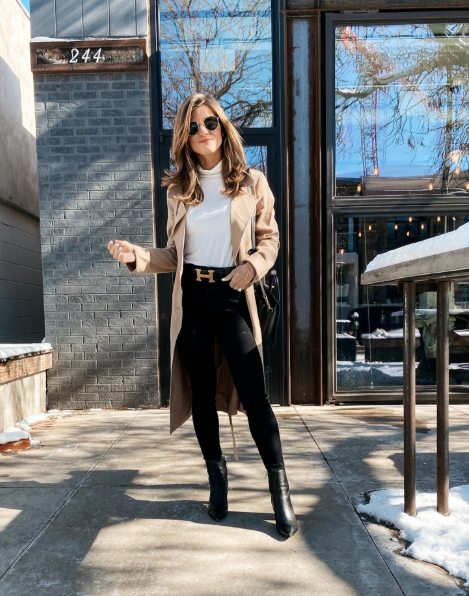 How to Style Winter Accessories for a Chic Petite Look