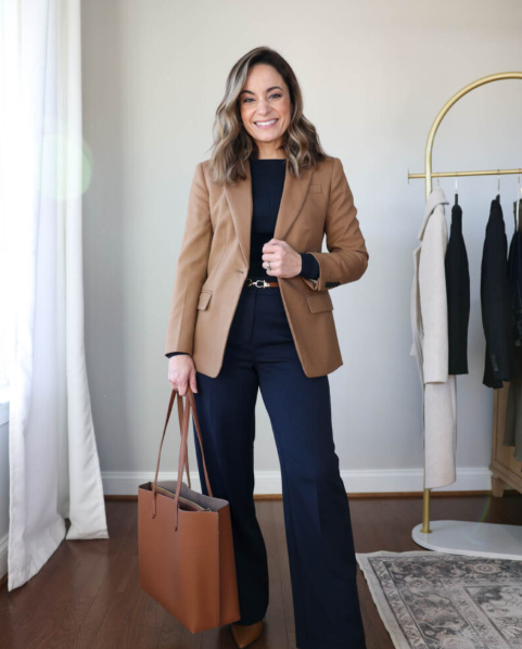 How to Find the Perfect Blazer Fit for Petite Women